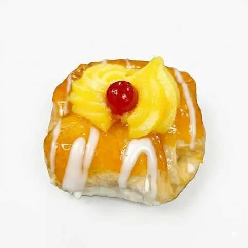 Stuart's Apricot & Custard Danish
