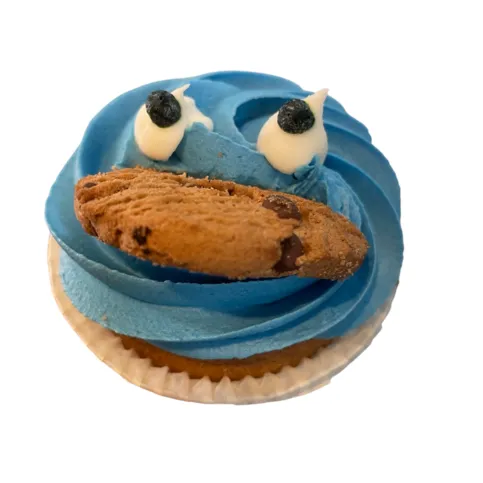 Cookie Monster cupcake 