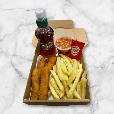 Kids meal fish fingers, chips & drink 
