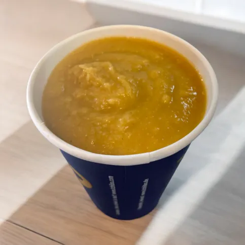 Lentil soup & buttered roll 