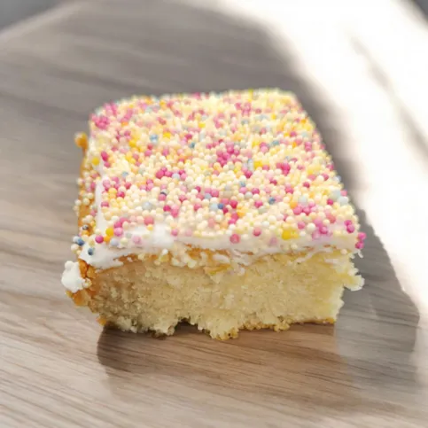 Gilmerton Deli Old school cake