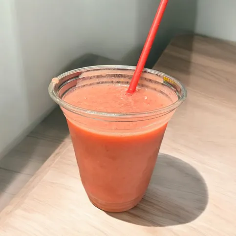 Strawberry & banana smoothie 