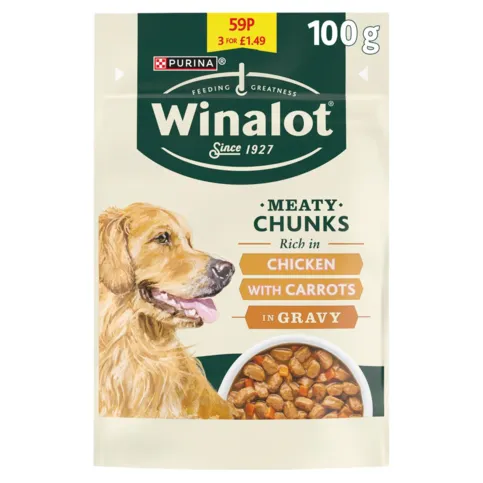 WINALOT MEATY CHUNKS CHICKEN WITH CARROTS IN GRAVY 100 G