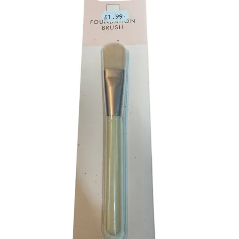 Forever beautiful foundation brush 