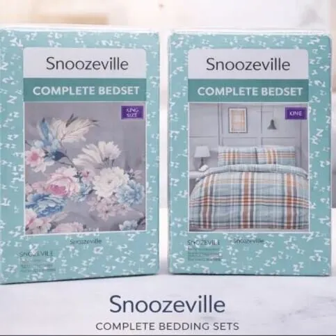 Snoozeville complete bedset DOUBLE SIZE (1 duvet cover, 1 fitted sheet, 2 pillowcases)(design and colour may vary)